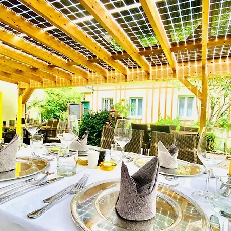 Boutique & Bio Wirtshaus Schwarzer Bock Hotel 4*