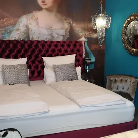 Hotel Boutique & Bio Wirtshaus Schwarzer Bock 4*