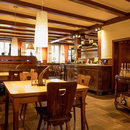 Boutique & Bio Wirtshaus Schwarzer Bock Szálloda 4*