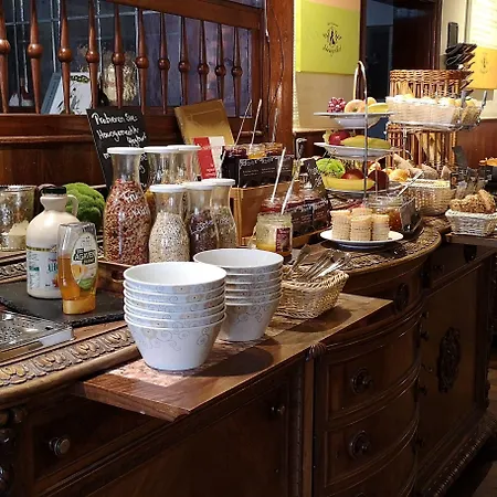 Hotel Boutique & Bio Wirtshaus Schwarzer Bock 4*