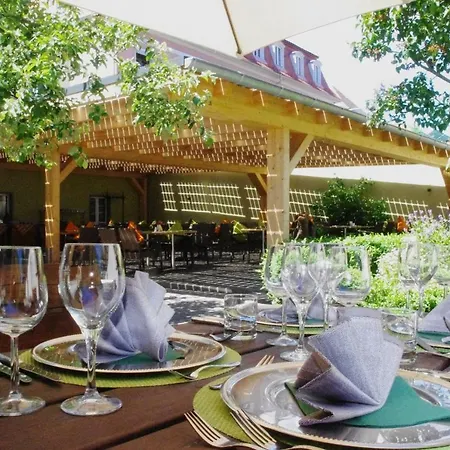 Hotel Hotel&bio Restaurant Schwarzer Bock 4*